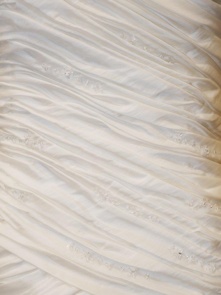 ivory strapless taffeta wedding gown, size 12 ivory strapless taffeta wedding gown, size 12